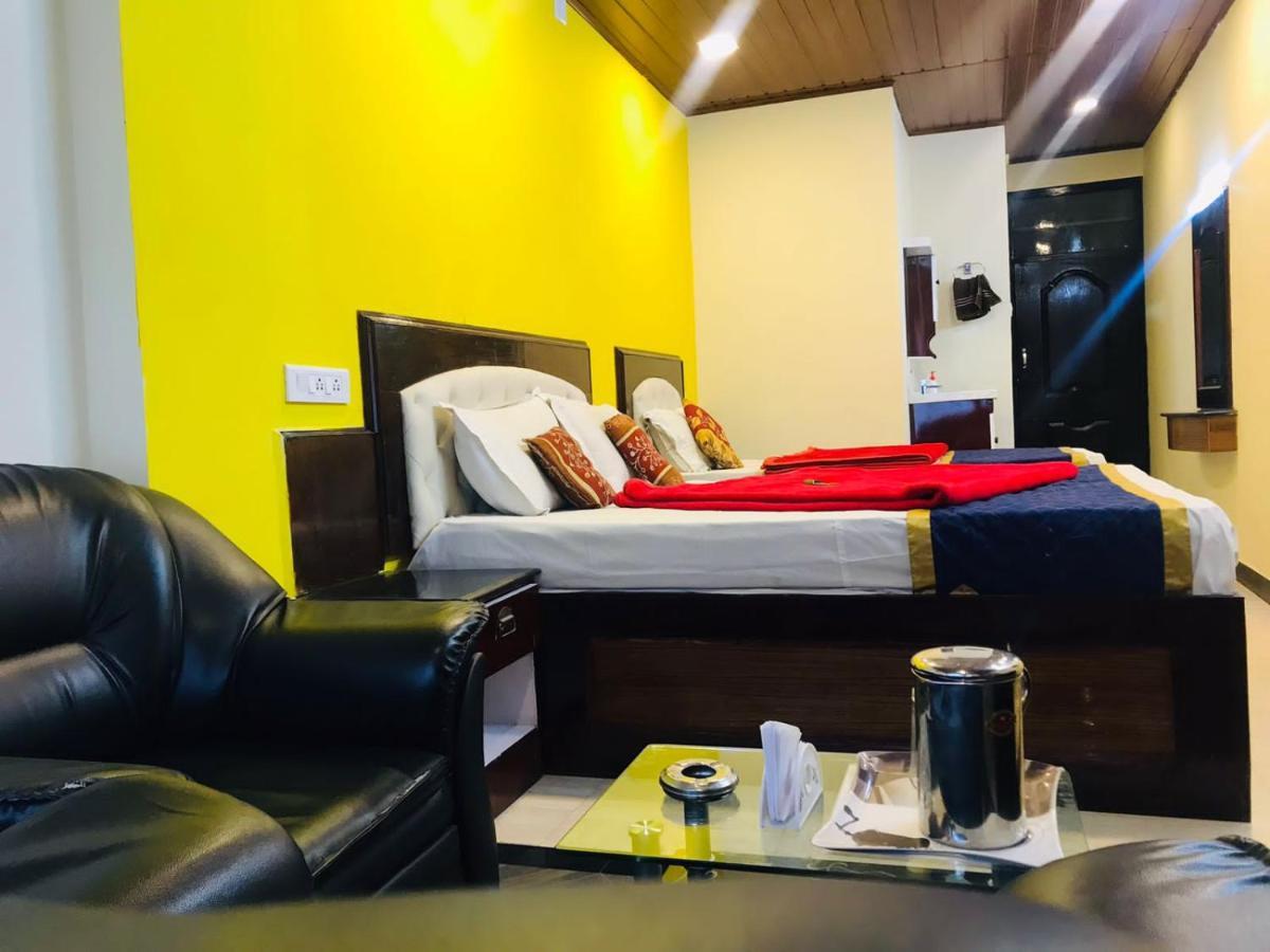 Hotel Mystique Inn Ооти Екстериор снимка