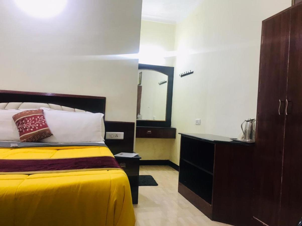 Hotel Mystique Inn Ооти Екстериор снимка